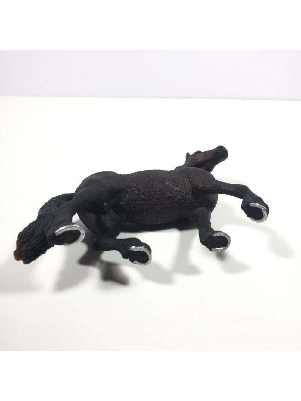 Freisian Horse 2009 Schleich 73527 Realistic Black Figure - Picture 8 of 16